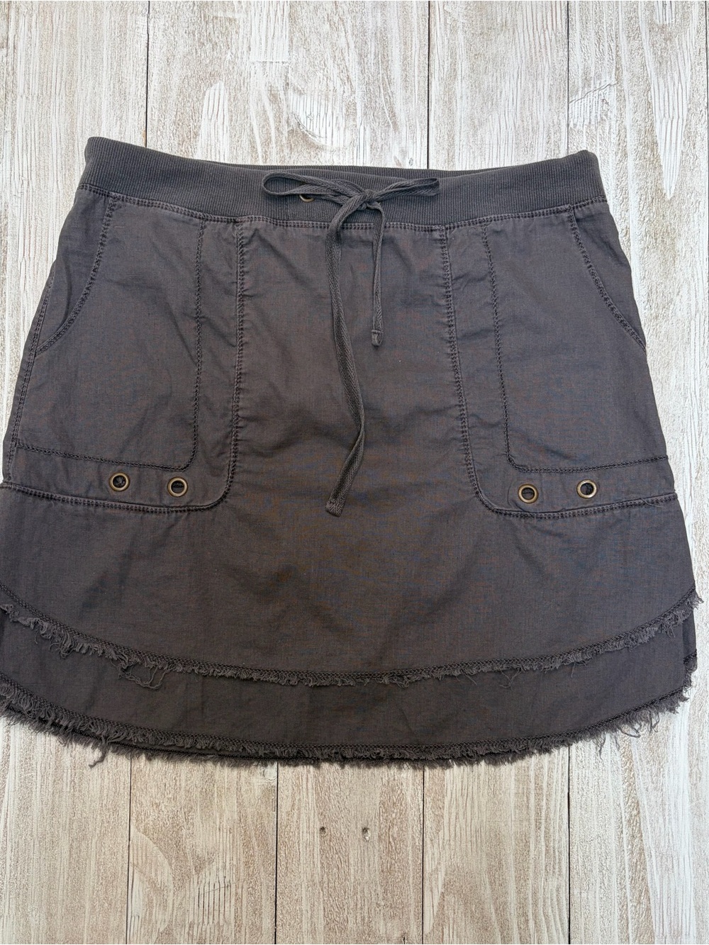 XCVI Wearables Casual Linen Blend Skirt in Charcoal